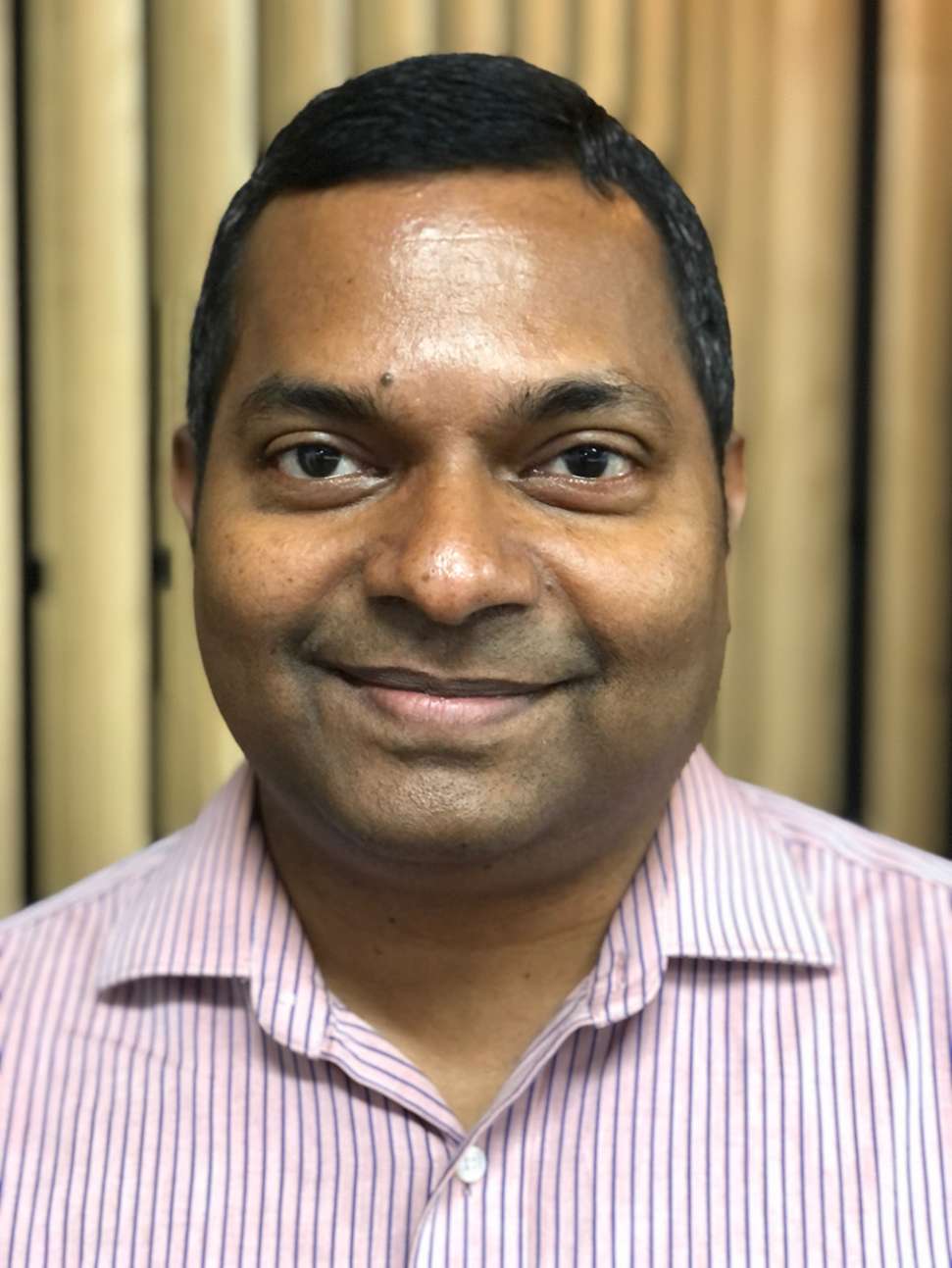 Ganesh-Naik-headshot.jpg