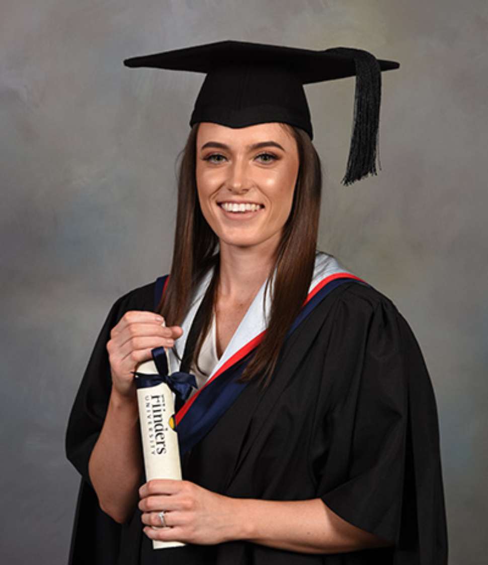 Meg Clothier - Flinder's Graduate